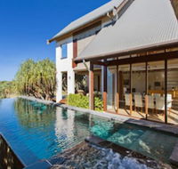 Kingscliff Balinese Beachfront Retreat - Adwords Guide