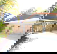 Sandy Feet at Hat Head - Adwords Guide