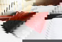 Mount Christopherson Retreat