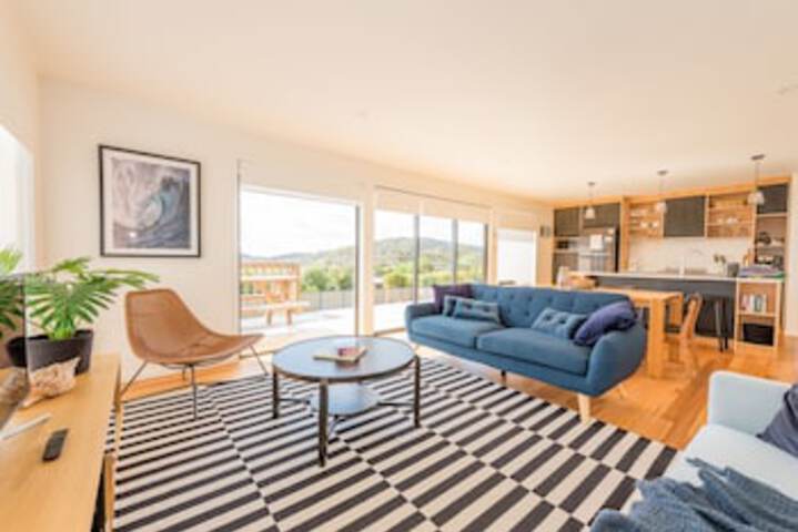 Beach House XIV Bicheno