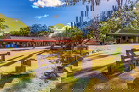 Esk Caravan Park  Motel