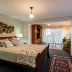 Land of Lost Treasure