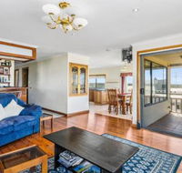 Rocks Retreat House with Sea Views - Adwords Guide
