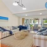 Sandy Shores character charm outdoor spa