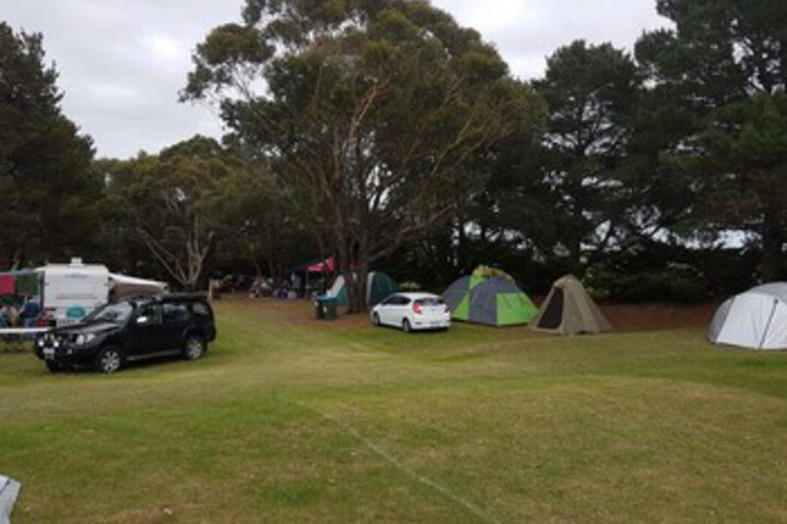 Lakes Caravilla Caravan Park Kalimna