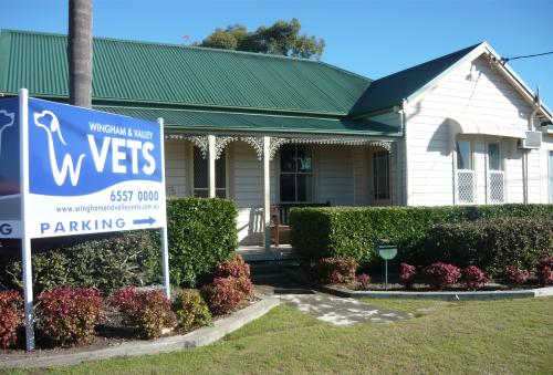 Wingham  Valley Vets