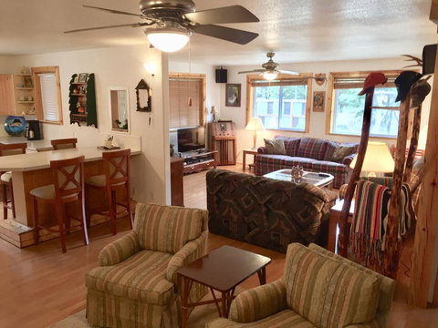 Boulder Creek - 12783 Chuckwagon Road - Adwords Guide 6