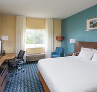 Fairfield Inn Suites by Marriott Quincy