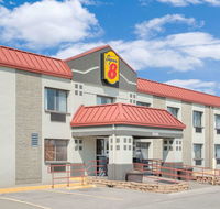 Super 8 by Wyndham Marshalltown