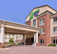 Holiday Inn Express Suites Emporia Northwest