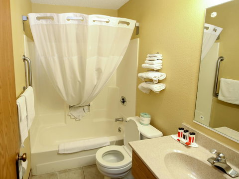 Super 8 By Wyndham Somerset - Adwords Guide 3