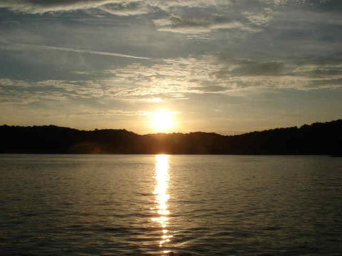 Cabin On Cumberland - Adwords Guide 0