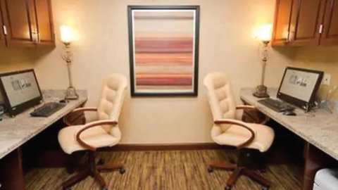 Homewood Suites Lafayette-Airport - Adwords Guide 21