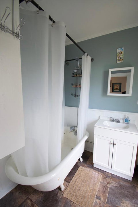 Cajun Hostel Studio Vermillion - Adwords Guide 14