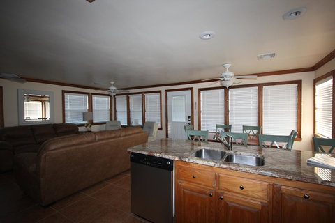 A Beach Getaway Home Home - Adwords Guide 11