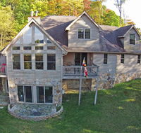 Moon Tower Four-Bedroom Holiday Home