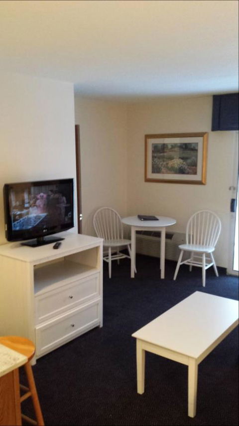 Breakers Resort - Lakeside - Adwords Guide 17