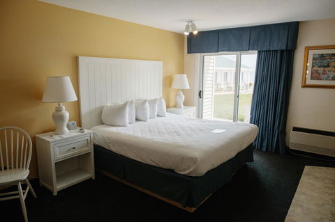 Breakers Resort - Lakeside - Adwords Guide 10