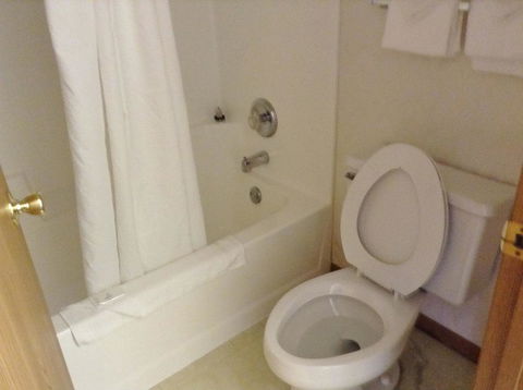 K Royale Lakefront Inn - Saint Ignace - Adwords Guide 30