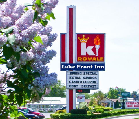 K Royale Lakefront Inn - Saint Ignace - Adwords Guide 23