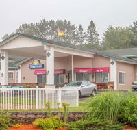 Days Inn by Wyndham Marquette