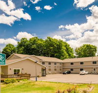 Americas Best Value Inn Marquette