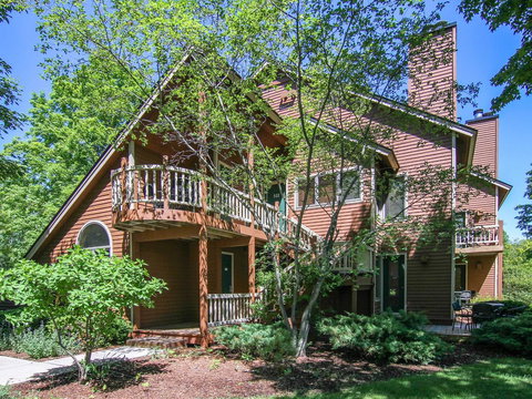 Spacious 2 Bed Condo At Crystal Mountain Resort - Adwords Guide 4