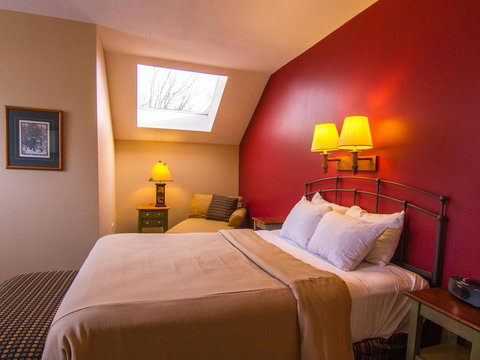 Spacious 2 Bed Condo At Crystal Mountain Resort - Adwords Guide 13