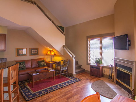 Spacious 2 Bed Condo At Crystal Mountain Resort - Adwords Guide 7