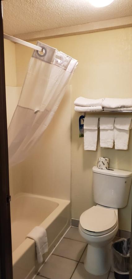 Days Inn By Wyndham Kansas City International Airport - Adwords Guide 1