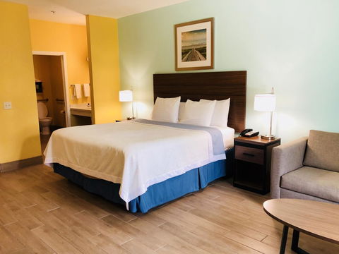 Days Inn By Wyndham Port Aransas TX - Adwords Guide 19
