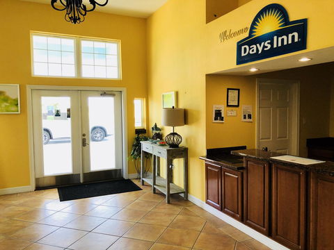 Days Inn By Wyndham Port Aransas TX - Adwords Guide 11
