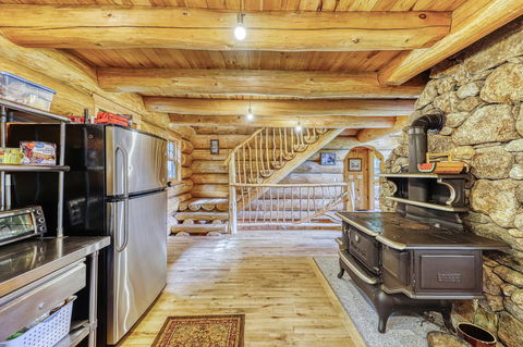 Eaglet Log Home - Adwords Guide 13
