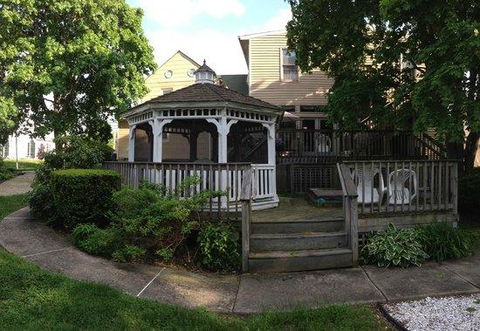 J. D. Thompson Inn Bed And Breakfast - Adwords Guide 7