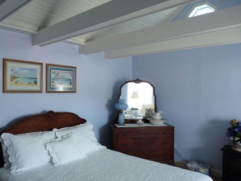 J. D. Thompson Inn Bed And Breakfast - Adwords Guide 9