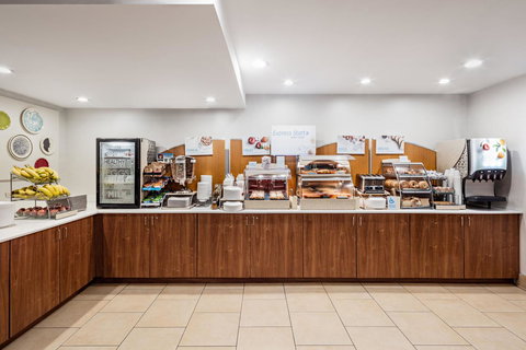 Holiday Inn Express Brooklyn - Adwords Guide 29