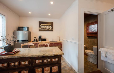 Gansett Green Manor - Adwords Guide 30