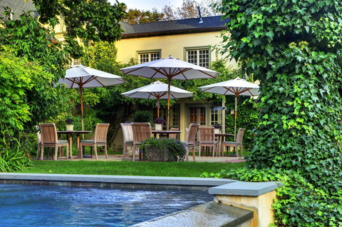 The Baker House 1650 - Adwords Guide 11