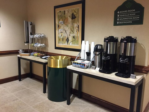 Wingate By Wyndham - Charlotte Airport South I-77 At Tyvola - Adwords Guide 20