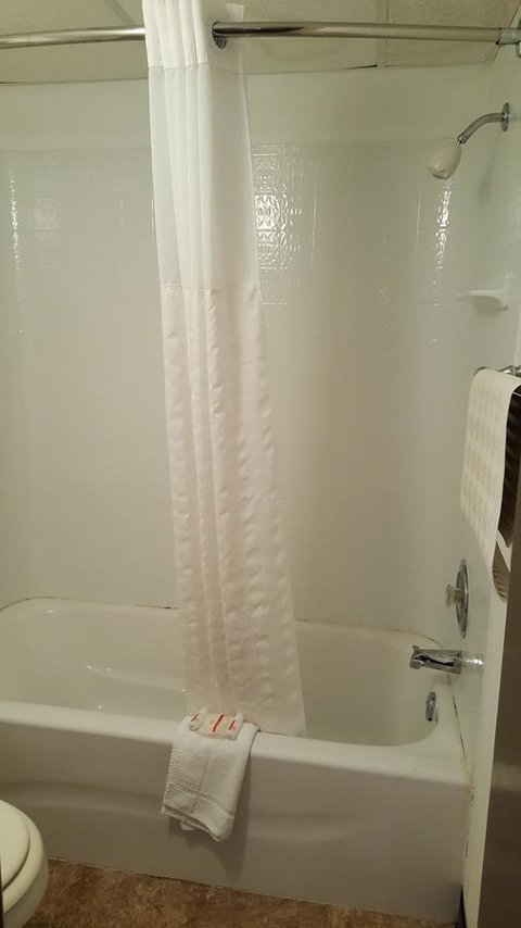 Knights Inn And Suites - Grand Forks - Adwords Guide 37