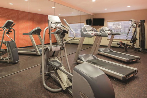 La Quinta By Wyndham Grand Forks - Adwords Guide 19