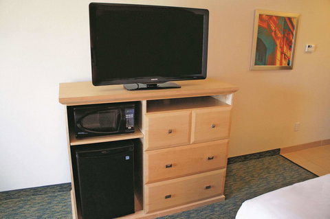 La Quinta By Wyndham Grand Forks - Adwords Guide 25