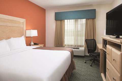 La Quinta By Wyndham Grand Forks - Adwords Guide 32