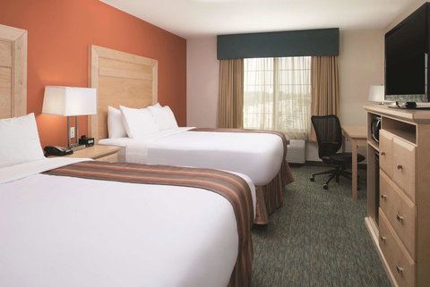 La Quinta By Wyndham Grand Forks - Adwords Guide 28