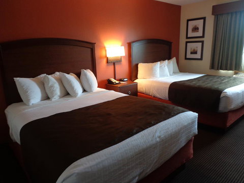 AmericInn By Wyndham Grand Forks - Adwords Guide 34