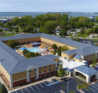 Cedar Point's Express Hotel