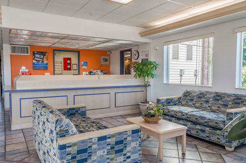 Motel 6 Redmond - Adwords Guide 21