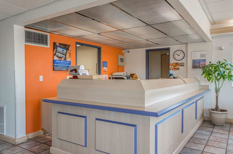Motel 6 Redmond - Adwords Guide 26