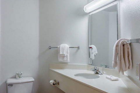 Motel 6 Redmond - Adwords Guide 17