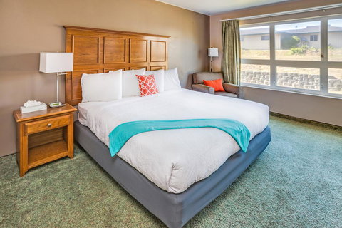 The Waves Hotel - Adwords Guide 17